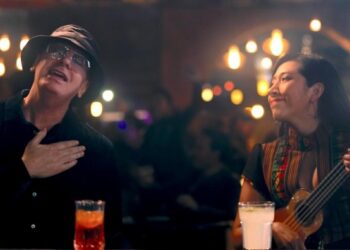 Aviónica conecta con sus raíces en una nueva canción sobre el poder de volver a casa