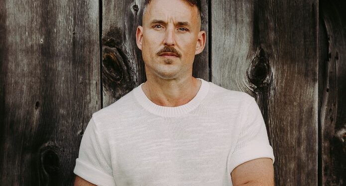 El rockero alternativo y folk Ryan Bissell lanza su sencillo debut «Get Up Get Ready»