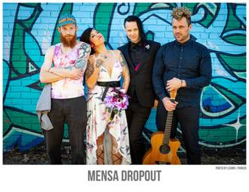 El supergrupo de grunge punk de Toronto, Mensa Dropout, lanza su EP debut ‘Nuclear Slush Breaker’